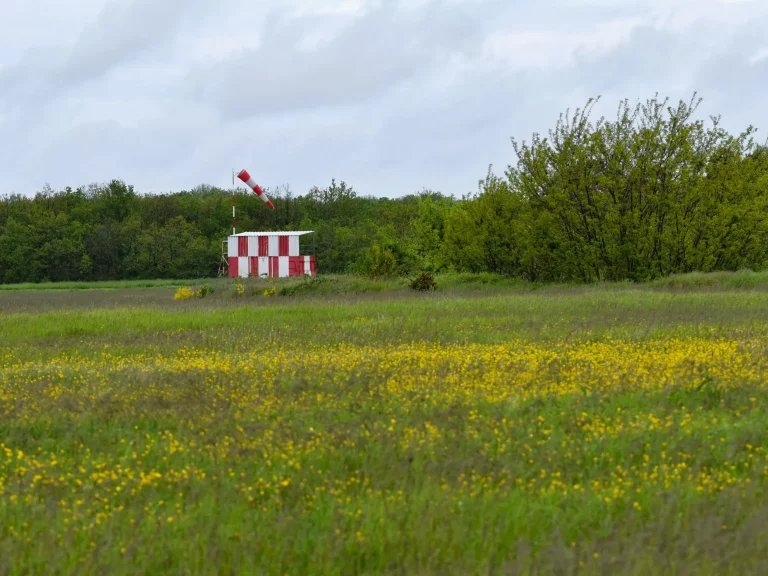 Champ de l'Aérodrome Jean-Baptiste Salis