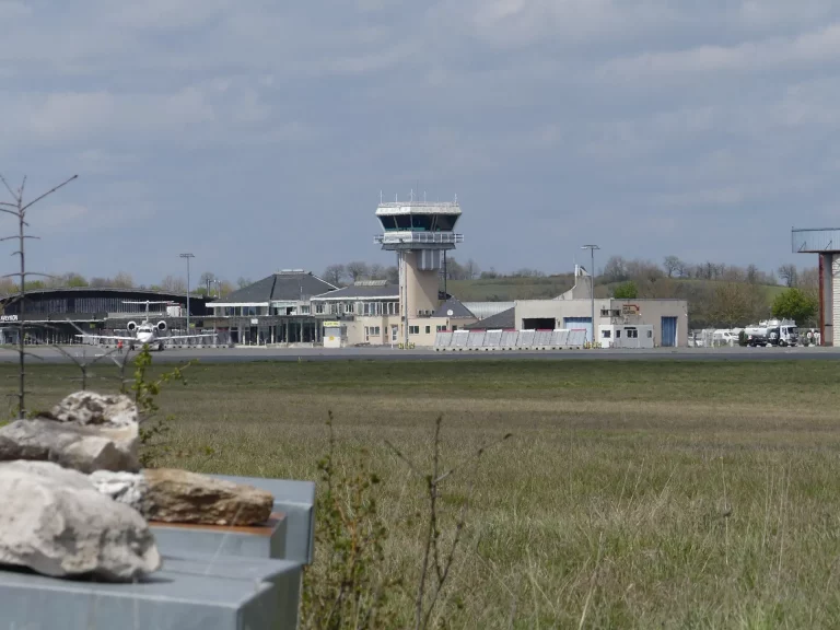 Tour de contrôle de l'Aéroport Rodez Aveyron