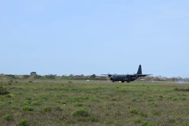 Avion sur la piste de l'Aéroport de Toulouse Francazal